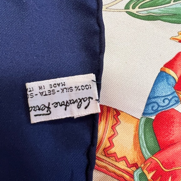 Salvatore Ferragamo Silk Scarf - excellent used condition - Picture 3 of 5